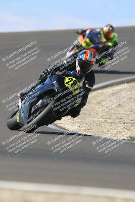 media/Oct-12-2025-CRA (Sun) [[e621380112]]/Races/Race 4/